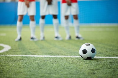 مباراةفرانكفورتوتوتنهاممواجهةأوروبيةمثيرة